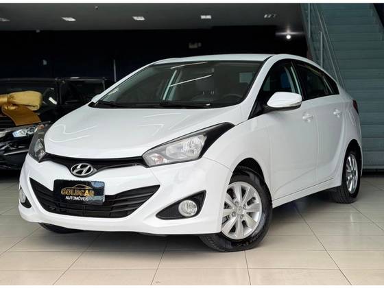 HYUNDAI HB20S 1.6 COMFORT STYLE 16V FLEX 4P AUTOMÁTICO